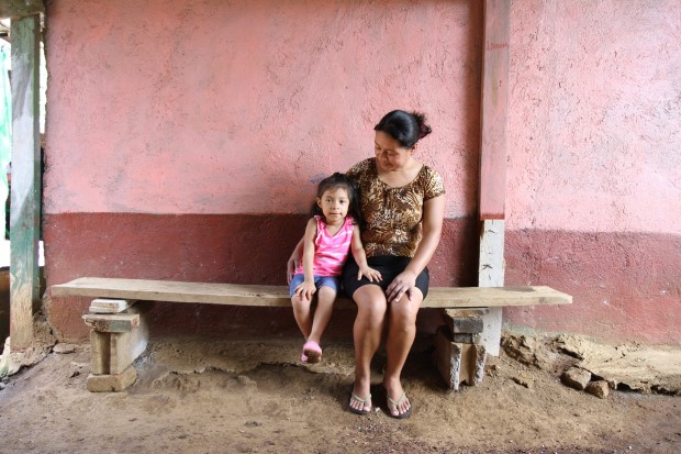Mother and Daughter, El Salvador