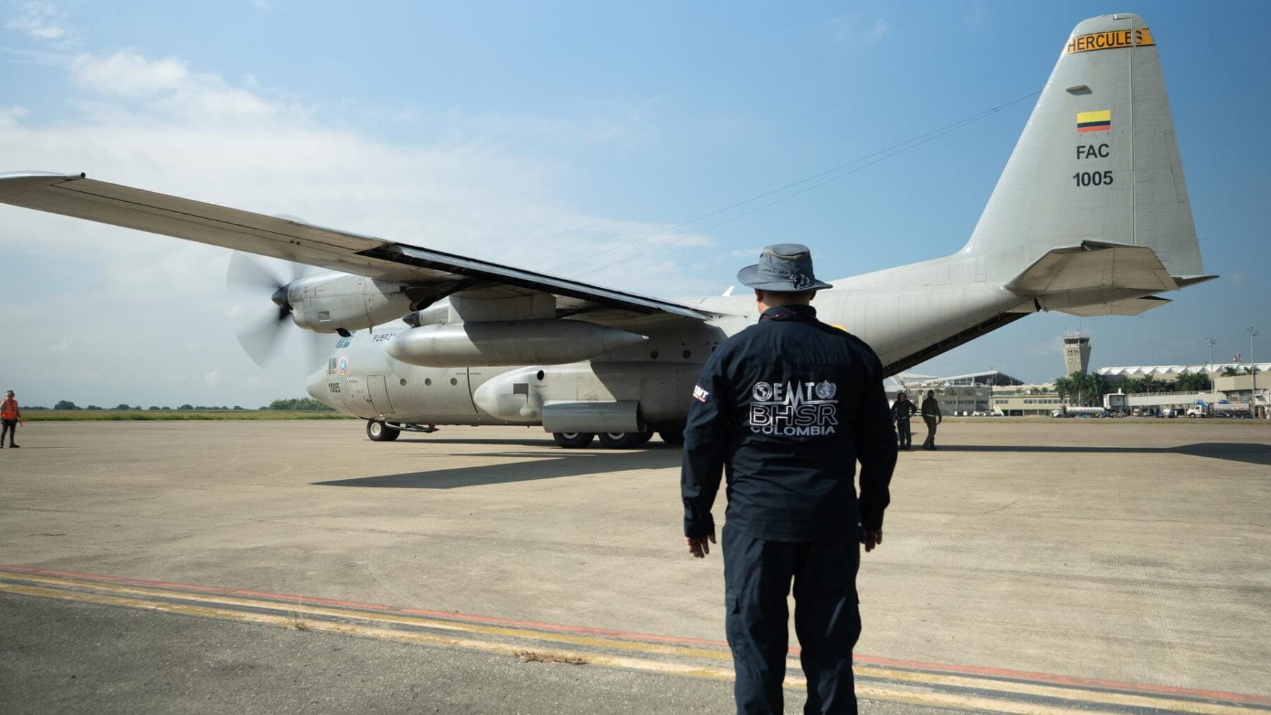 Team members with Barco Hospital San Raffaele prepare medicines and medical supplies for transit into Venezuela. Americares has provided emergency funding to the team.