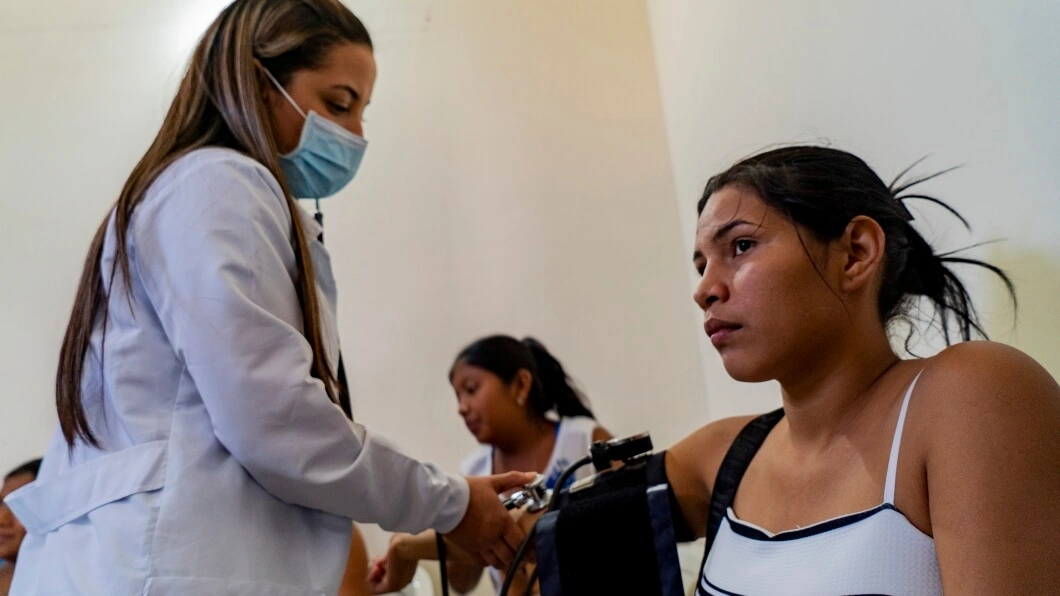 A patient receives treatment at an Americares emergency medical clinic in La Guajira, Colombia. Photo by Pedro Samper/Americares.